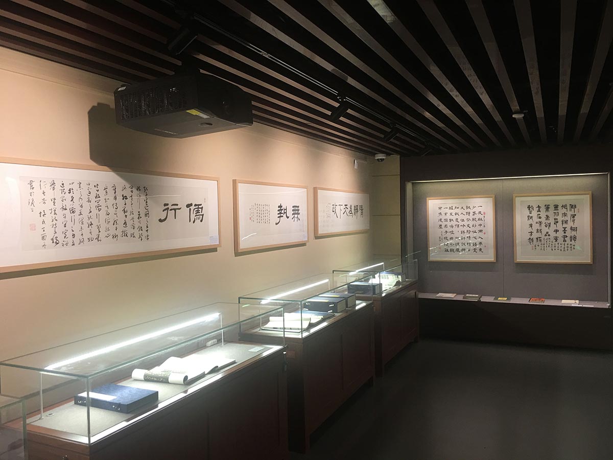 images/art/2019-06-26 鲁迅博物馆/8.jpg